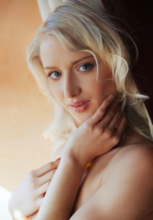 Елена, 27 лет, 0 размер груди